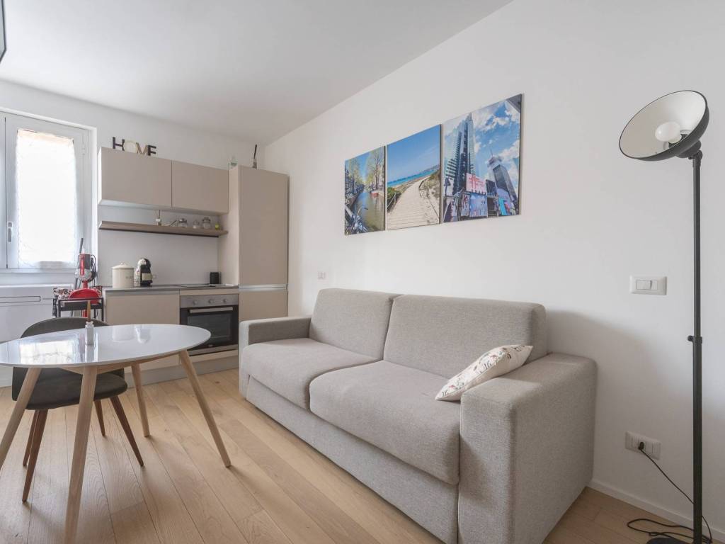 appartamento in vendita a Milano in zona Porta Venezia
