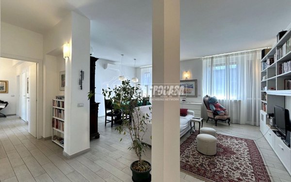 appartamento in vendita a Milano in zona Maggiolina