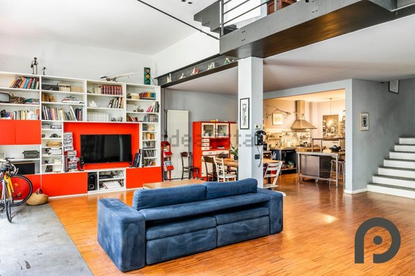 appartamento in vendita a Milano in zona Dergano