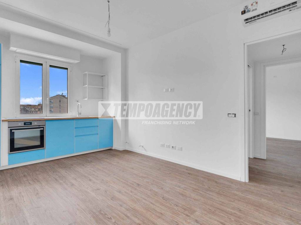 appartamento in vendita a Milano in zona Barona