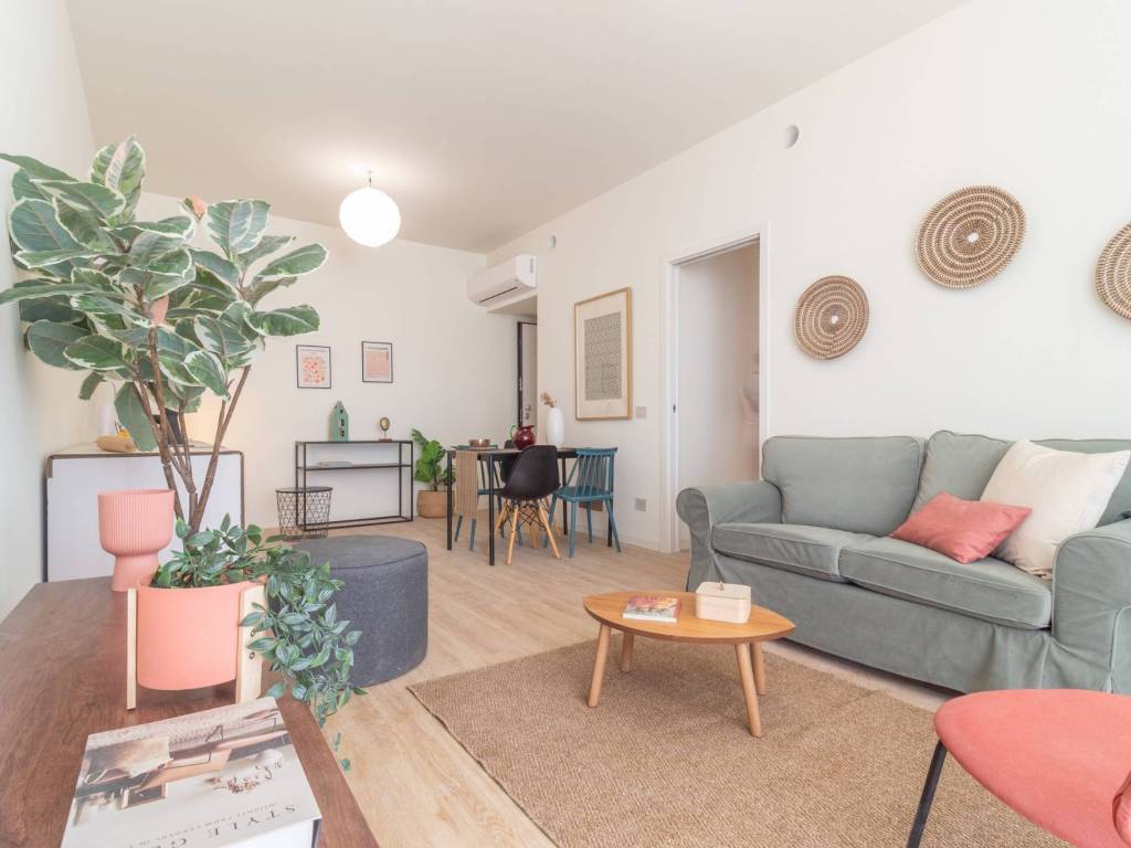 appartamento in vendita a Milano in zona Vigentino