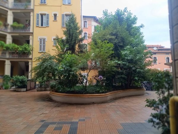 appartamento in vendita a Milano in zona Isola
