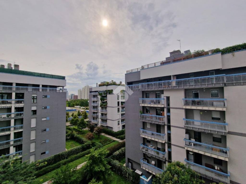 appartamento in vendita a Milano in zona Baggio