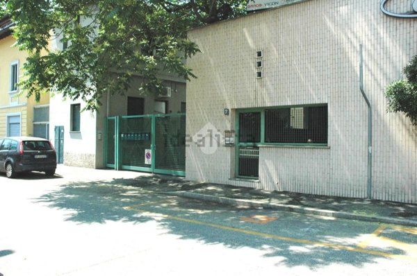 appartamento in vendita a Milano in zona Garegnano