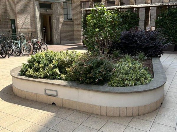 appartamento in vendita a Milano in zona Porta Nuova