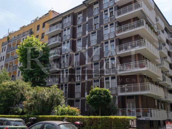 appartamento in vendita a Milano in zona Città Studi