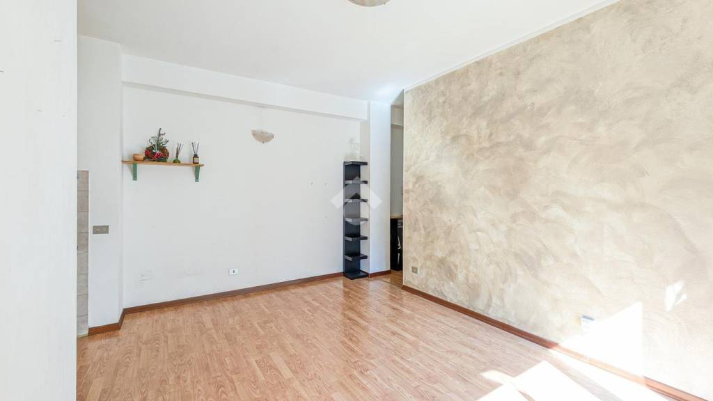 appartamento in vendita a Milano in zona Porta Vittoria