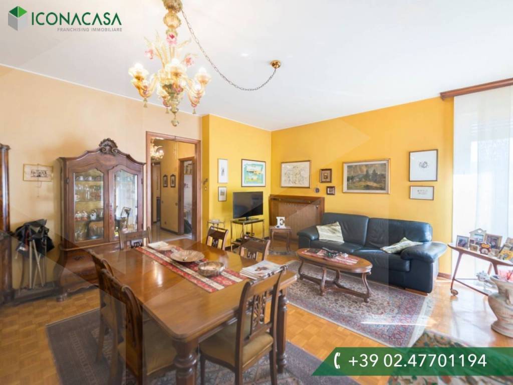 appartamento in vendita a Milano in zona Isola