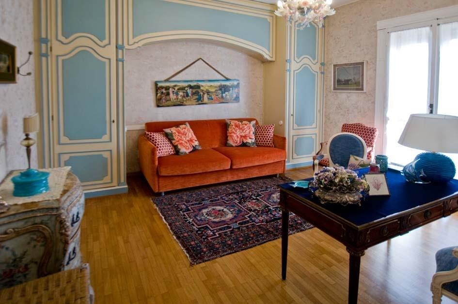 appartamento in vendita a Milano in zona Sant'Ambrogio