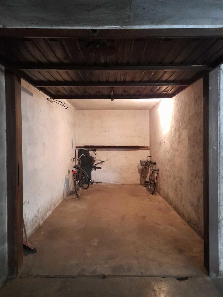 negozio in vendita a Milano in zona Garegnano