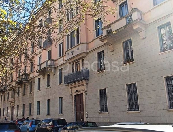 appartamento in vendita a Milano in zona Corvetto