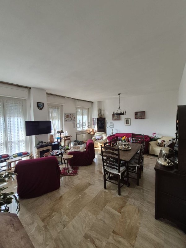 appartamento in vendita a Milano in zona Crescenzago