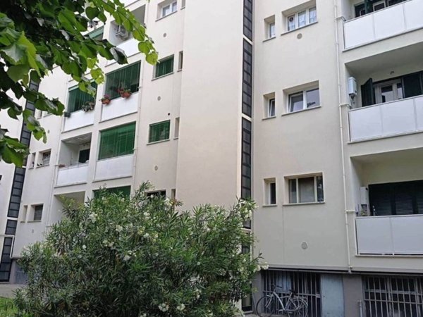 appartamento in vendita a Milano in zona Città Studi