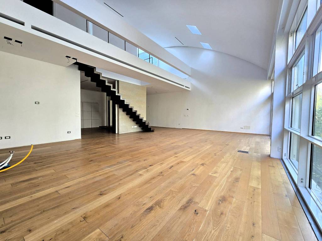 appartamento in vendita a Milano in zona Barona
