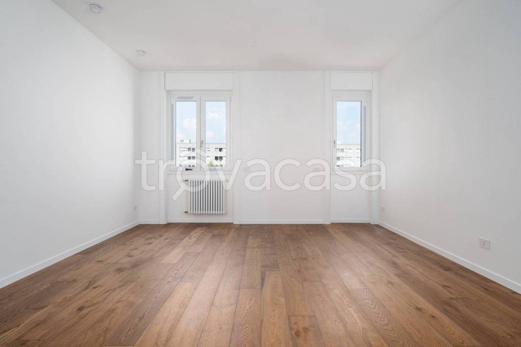appartamento in vendita a Milano in zona Isola