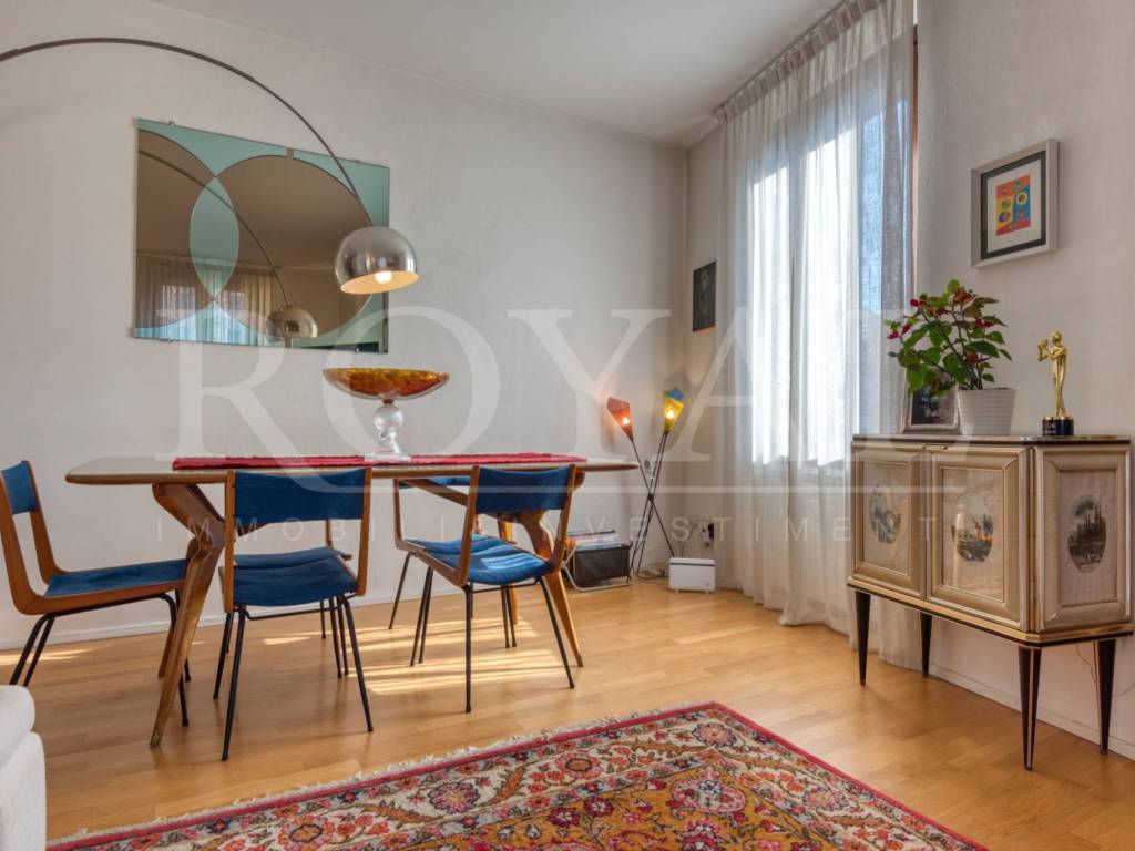 appartamento in vendita a Milano in zona Centro Direzionale
