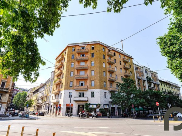 appartamento in vendita a Milano in zona Centro Direzionale