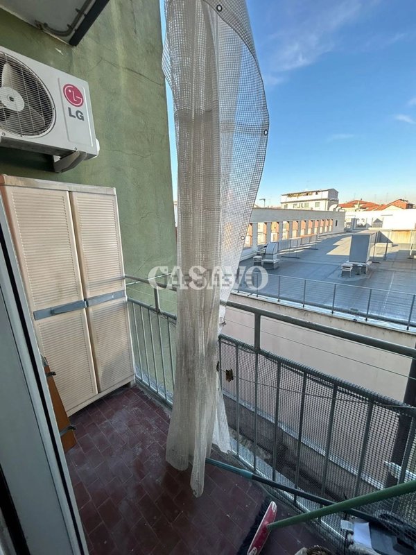 appartamento in vendita a Milano in zona Baggio