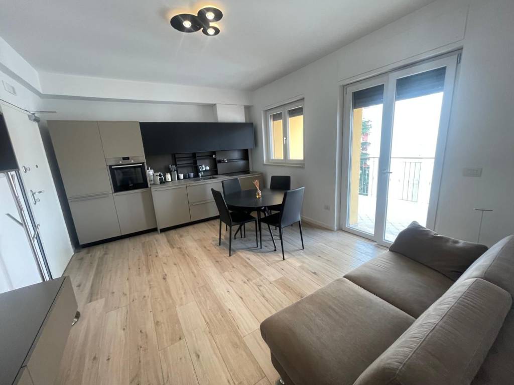 appartamento in vendita a Milano in zona Porta Romana