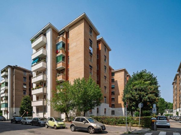 appartamento in vendita a Milano in zona Porta Vittoria