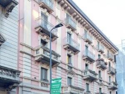 appartamento in vendita a Milano in zona Porta Garibaldi
