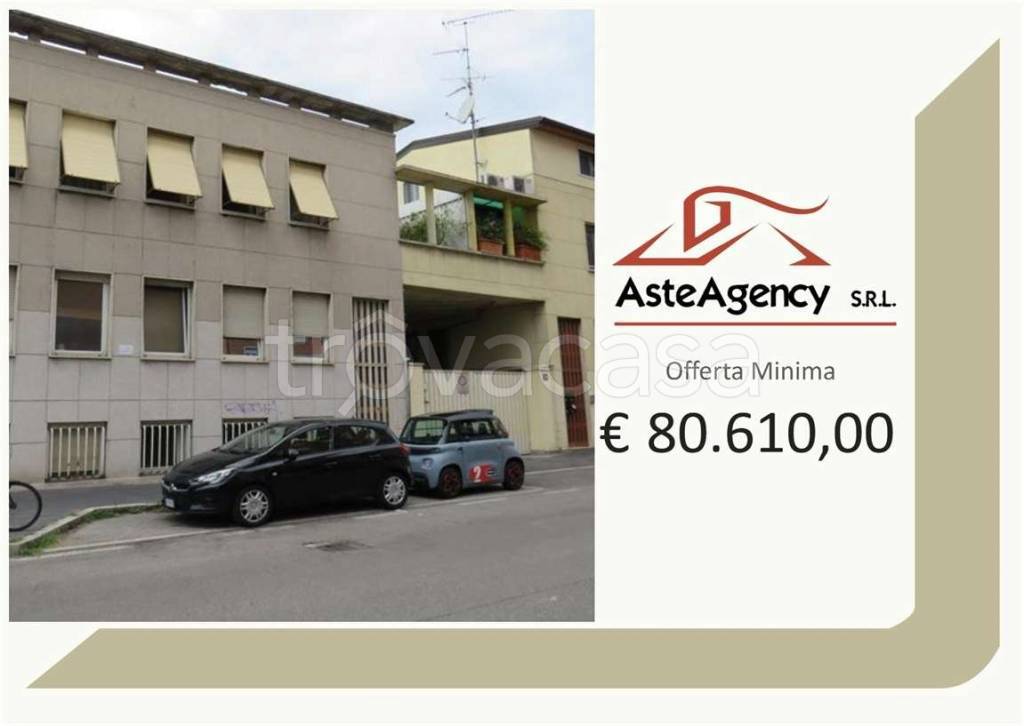 appartamento in vendita a Milano in zona Bovisa