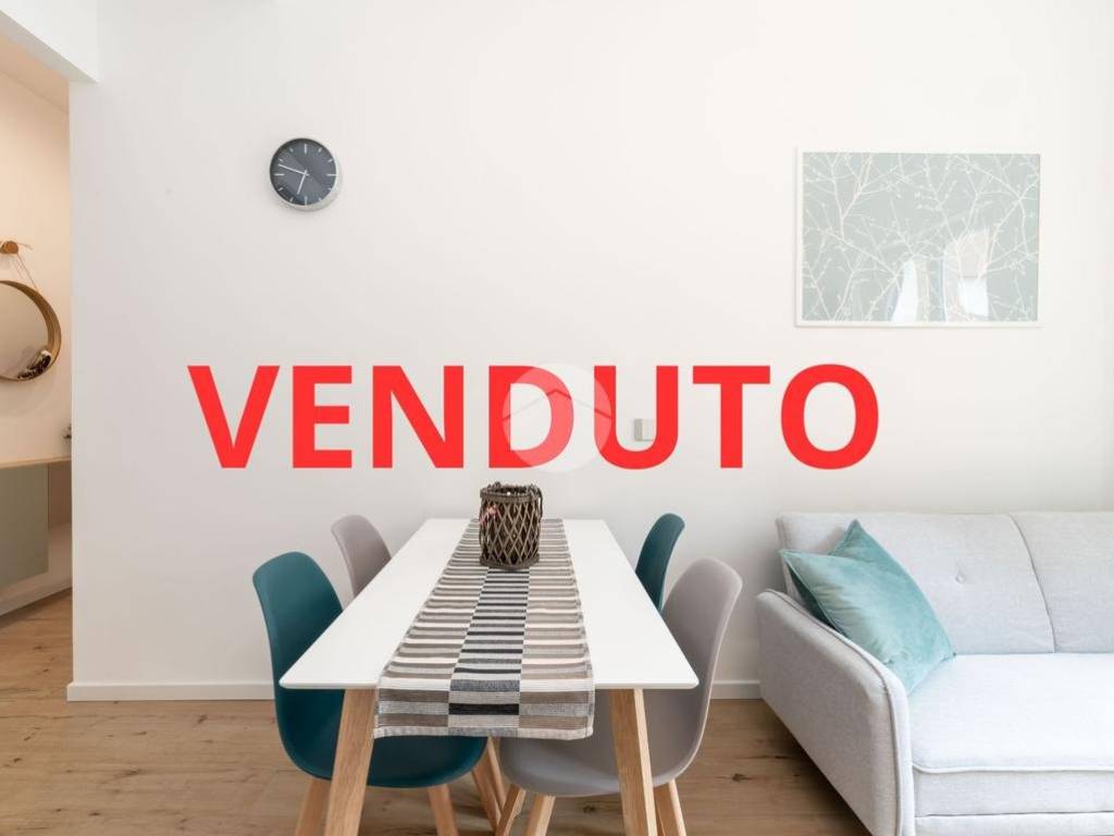 appartamento in vendita a Milano in zona Adriano