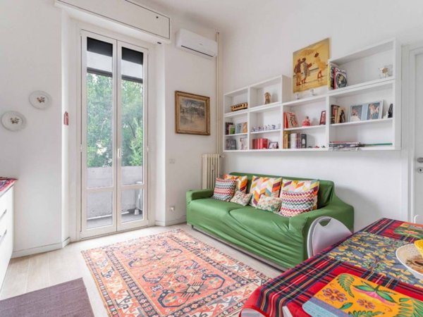 appartamento in vendita a Milano in zona Famagosta