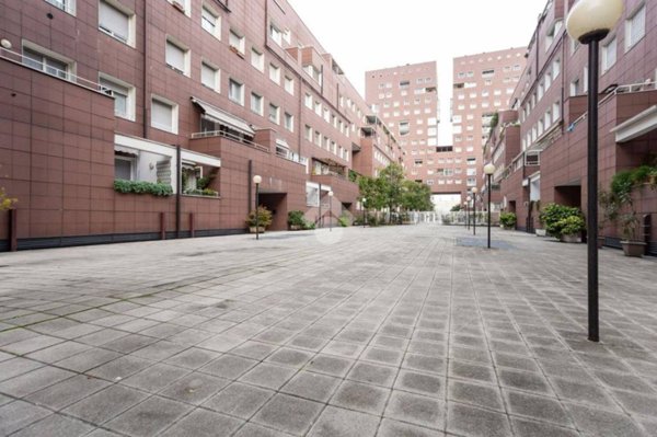 appartamento in vendita a Milano in zona Bicocca