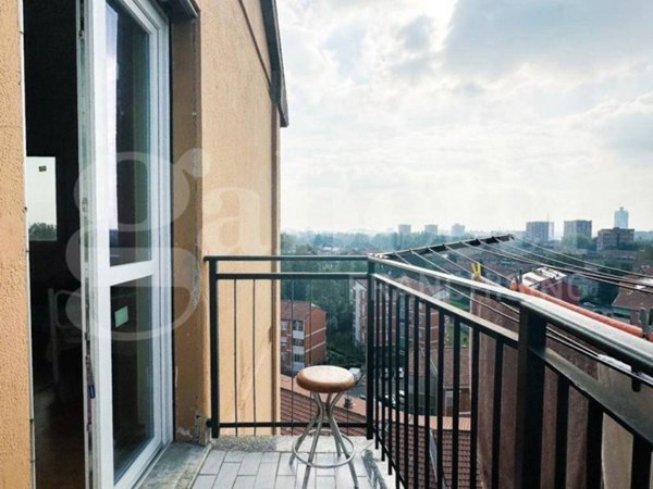 appartamento in vendita a Milano in zona Quarto Oggiaro