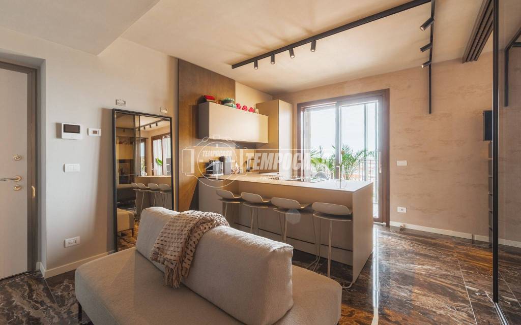 appartamento in vendita a Milano in zona Lambrate