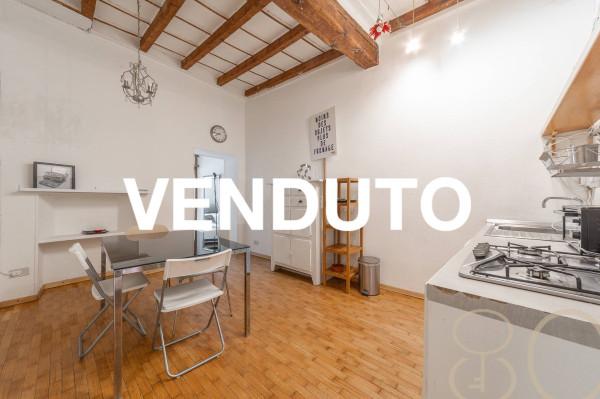 appartamento in vendita a Milano in zona Bocconi