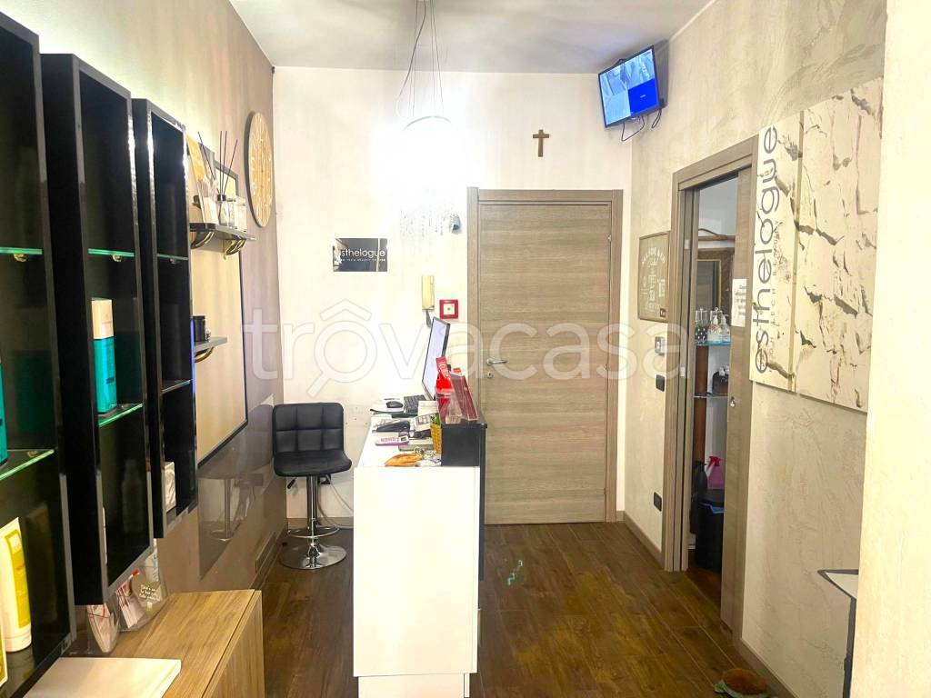 negozio in vendita a Milano