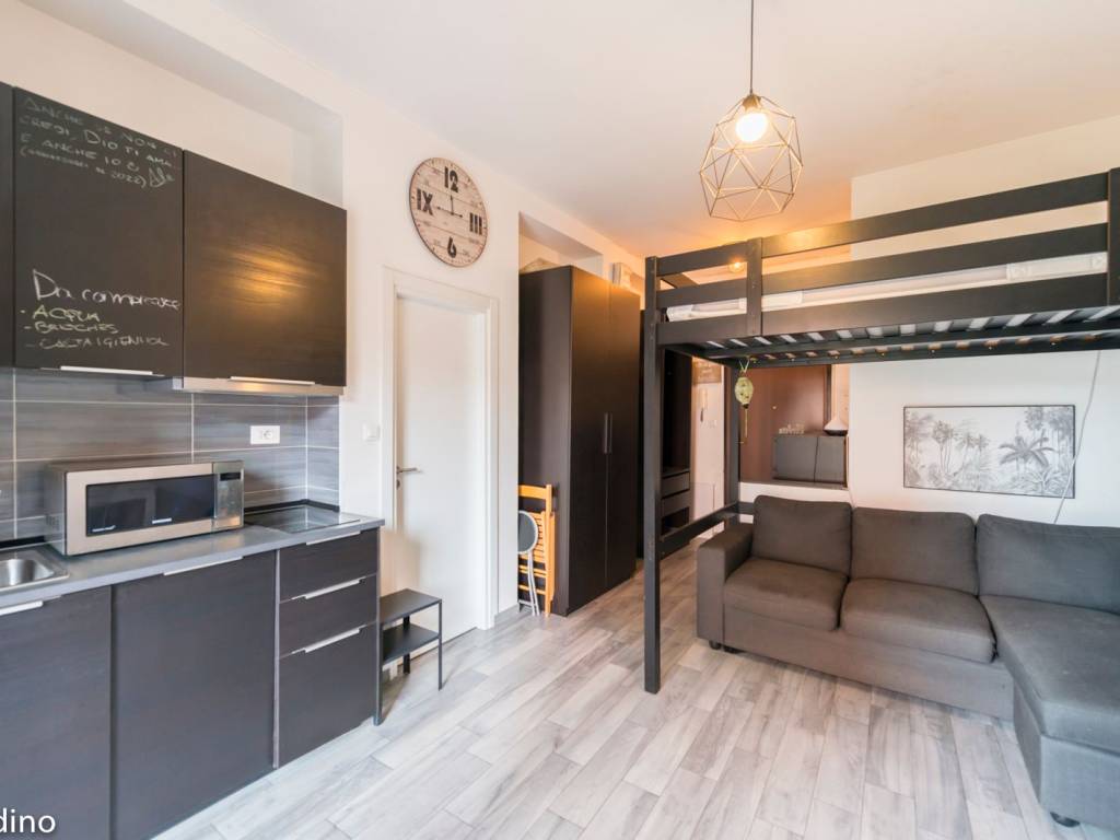 appartamento in vendita a Milano in zona Città Studi