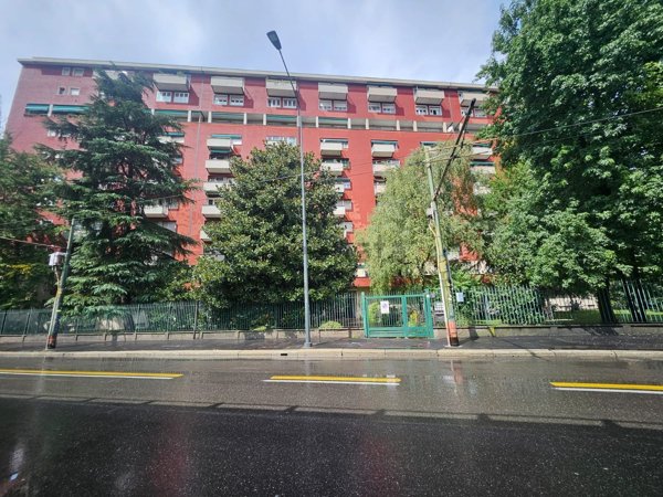 appartamento in vendita a Milano in zona QT8
