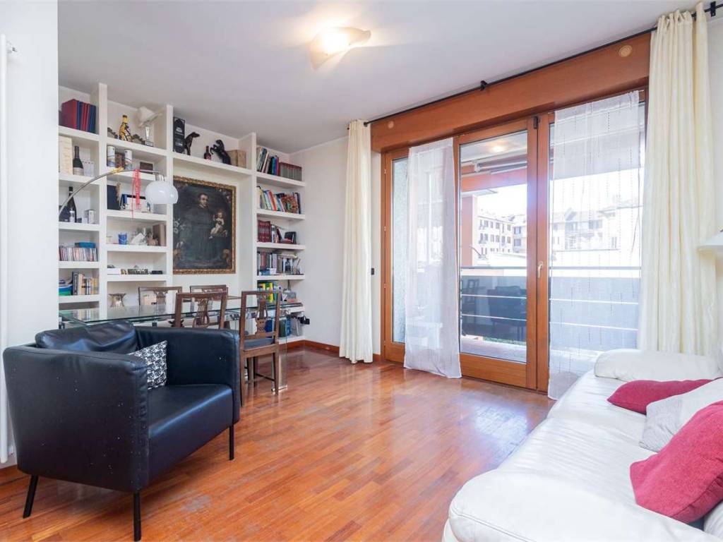 appartamento in vendita a Milano in zona Maggiolina