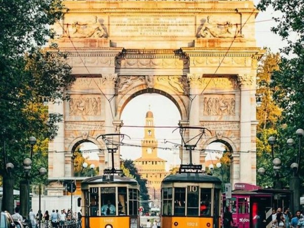 appartamento in vendita a Milano in zona Sempione