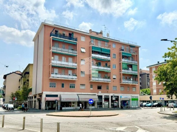 appartamento in vendita a Milano in zona Affori