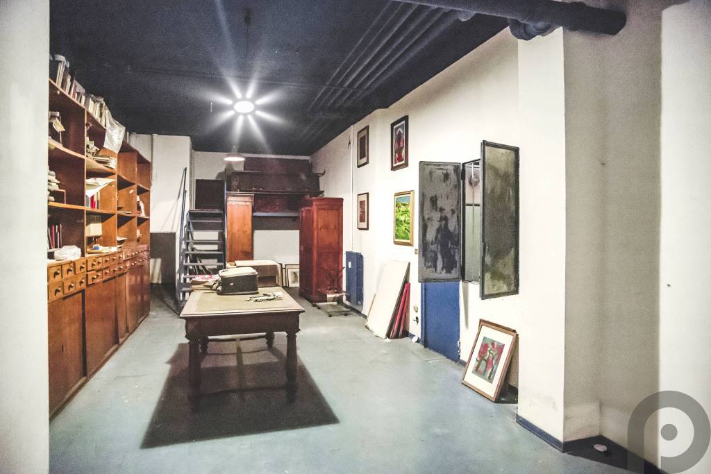 appartamento in vendita a Milano in zona Sant'Ambrogio