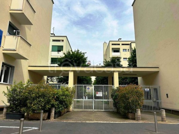 appartamento in vendita a Milano in zona Città Studi