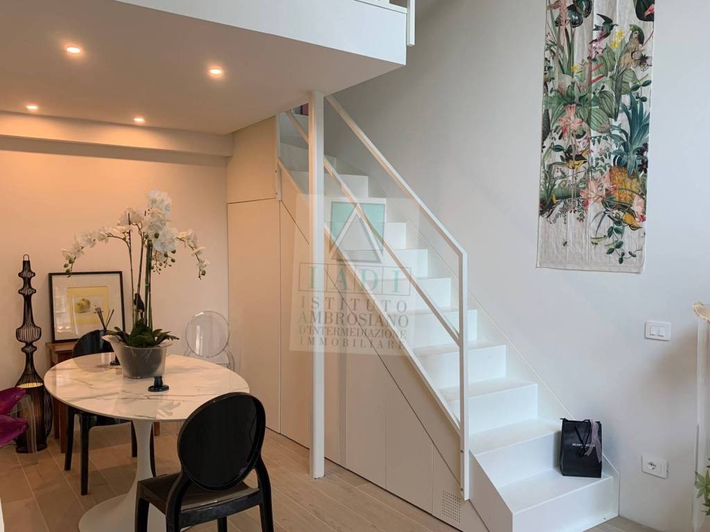appartamento in vendita a Milano in zona Vigentino