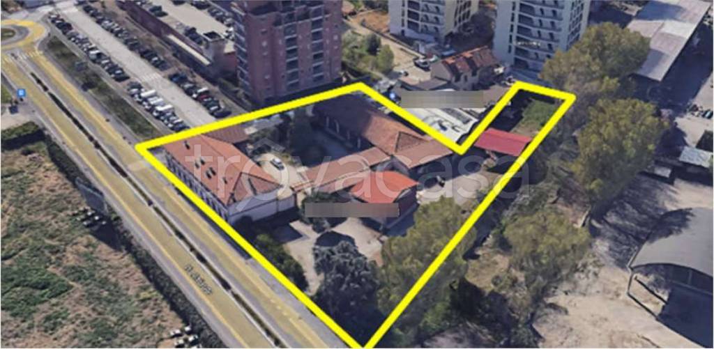 appartamento in vendita a Milano in zona Gallaratese