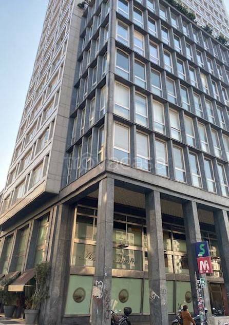 appartamento in vendita a Milano in zona Centro Direzionale