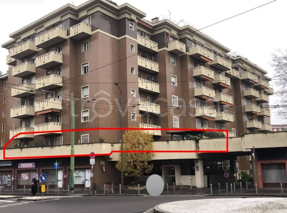 appartamento in vendita a Milano in zona Piazzale Lodi