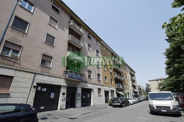 appartamento in vendita a Milano in zona Dergano