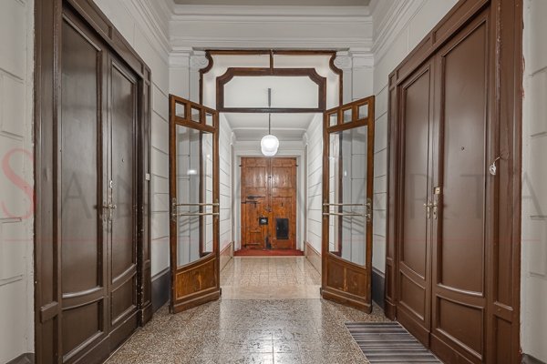 appartamento in vendita a Milano in zona Piazzale Lodi