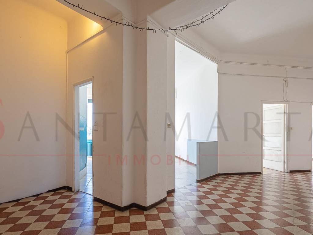 appartamento in vendita a Milano in zona Piazzale Lodi