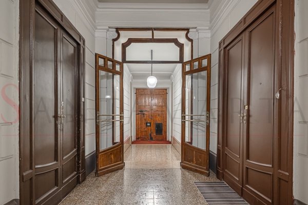 appartamento in vendita a Milano in zona Piazzale Lodi