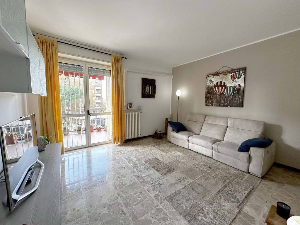 appartamento in vendita a Milano in zona Niguarda