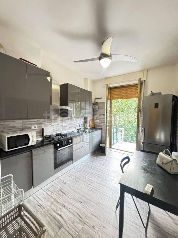 appartamento in vendita a Milano in zona Affori